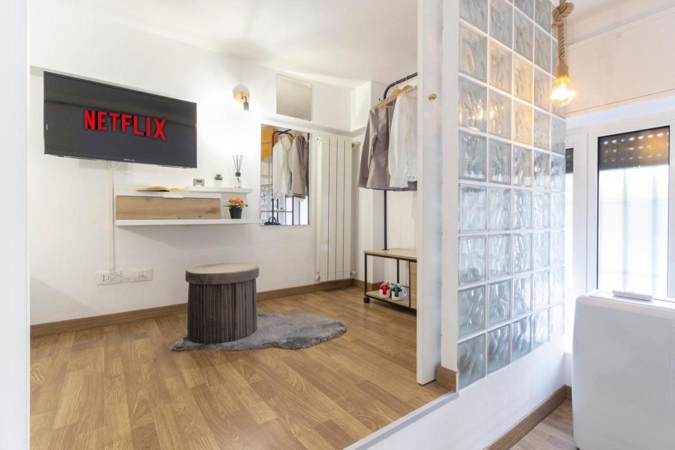 Luxloft Milano Bocconi - 2 Bathrooms - Free Parking Kültér fotó
